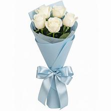 Букет 5 Белых роз Проуд в Сибае