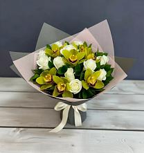 Букет цветов из:  Орхидеи и Розы в Сибае