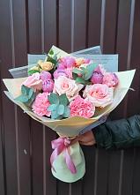 Букет цветов из:  Розы и Гвоздики в Сибае