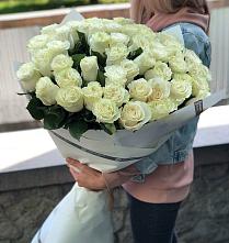 Букет 35 Белых роз в Сибае