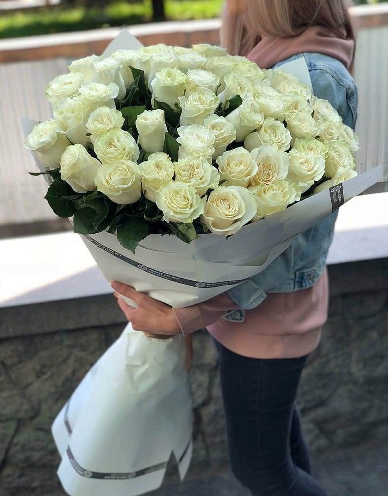 35 Белых роз в Сибае Букет 35 Белых роз в Сибае