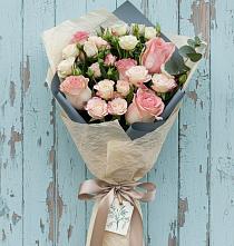 Букет цветов из:  Розы в Сибае