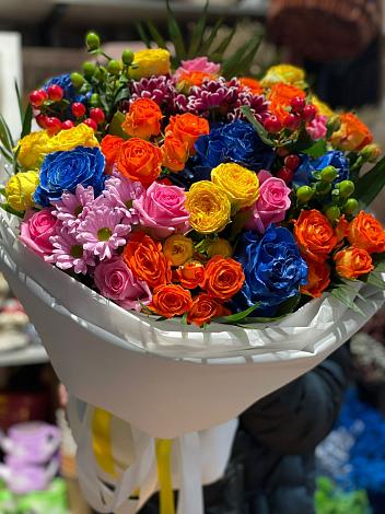 Букет цветов из: Розы и Хризантемы в Сибае