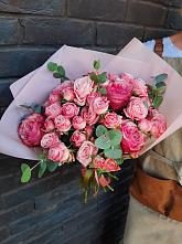 Букет розы в пальмах в Сибае Букет цветов из: Розы в Сибае