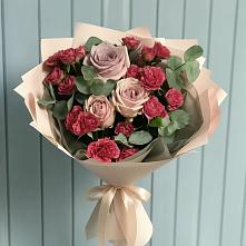 Букет цветов из:  Гвоздики и Розы в Сибае